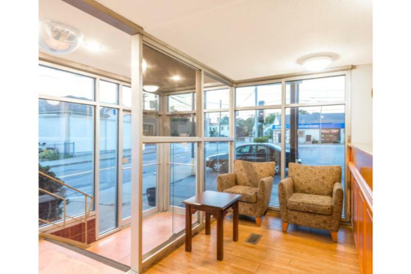Super 8 By Wyndham Watertown/Cambridge/Boston Area Hotel Luaran gambar