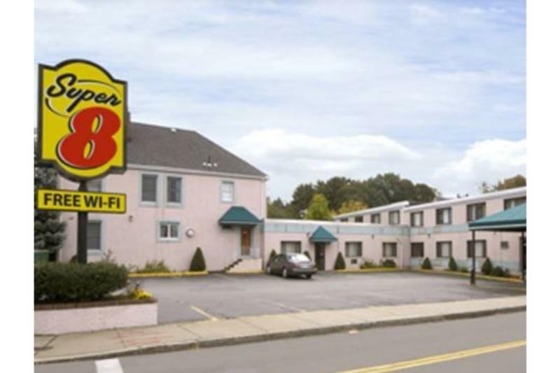 Super 8 By Wyndham Watertown/Cambridge/Boston Area Hotel Luaran gambar